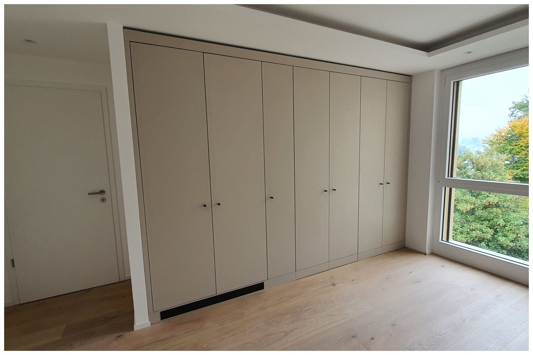 Armoire sous escalier